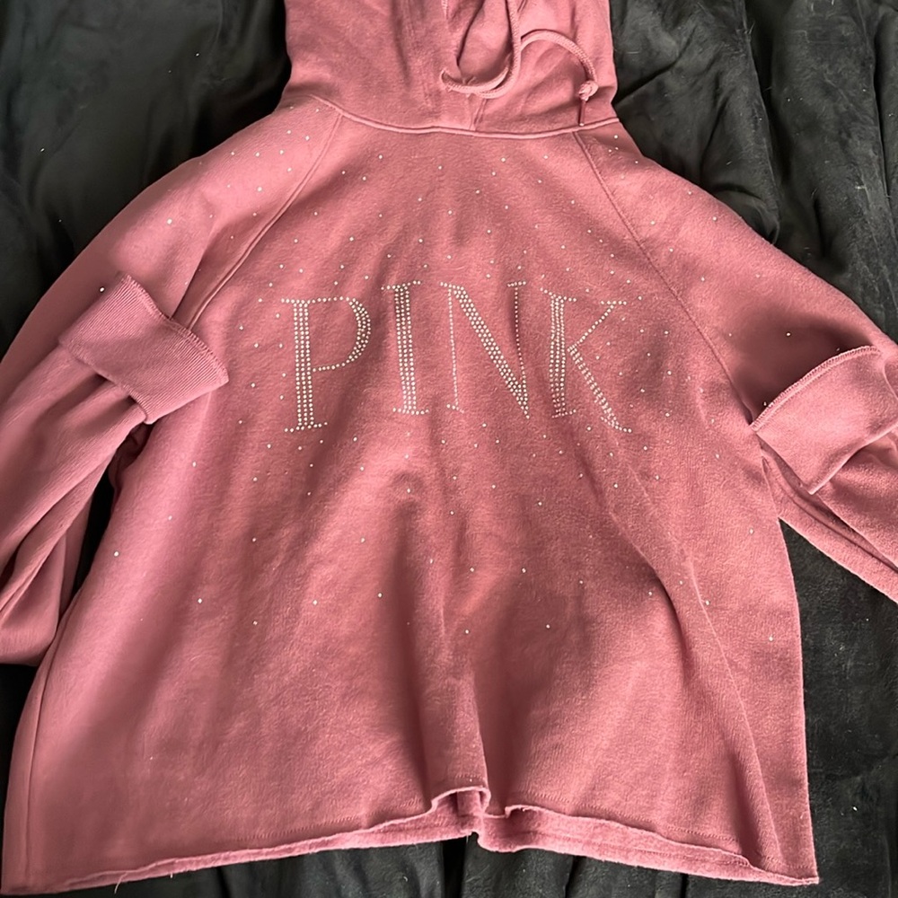 pink sweatshirt hoodie